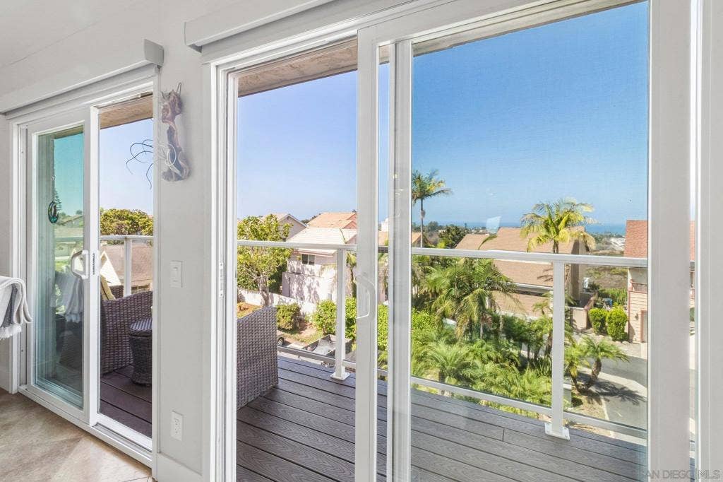 1759 Sky Loft Lane, Encinitas, CA 92024 1759 Sky Loft Lane, Encinitas, CA 92024