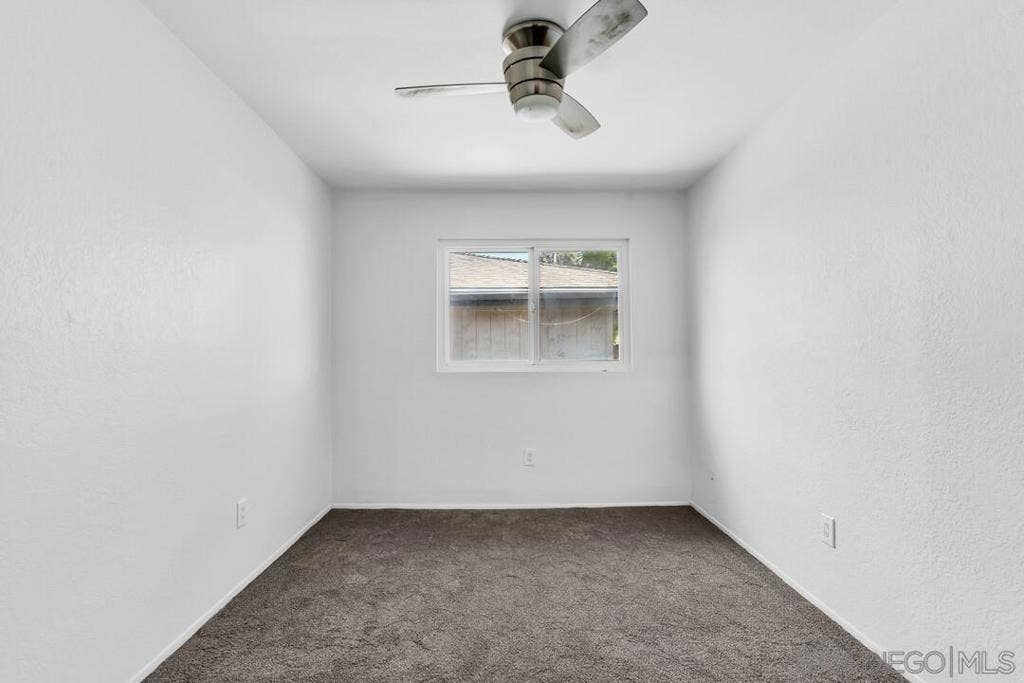 10604 Queen Jessica Ln., Santee, CA 92071