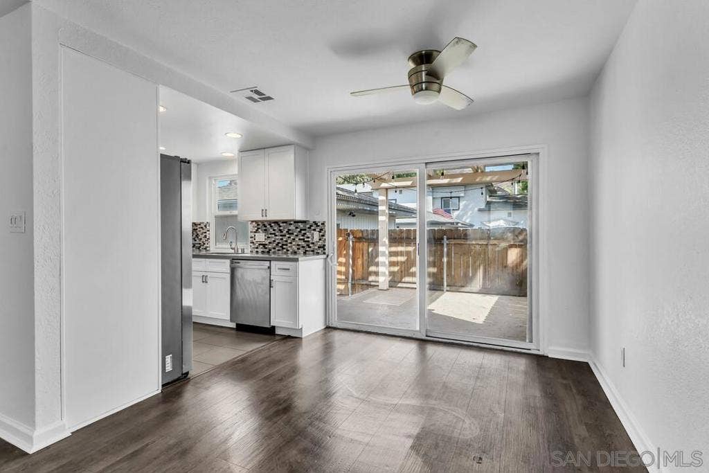 10604 Queen Jessica Ln., Santee, CA 92071