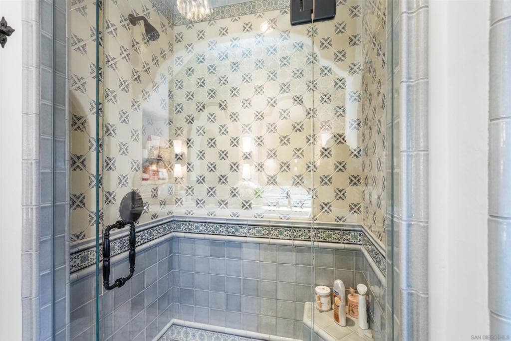1127 F Ave, Coronado, CA 92118