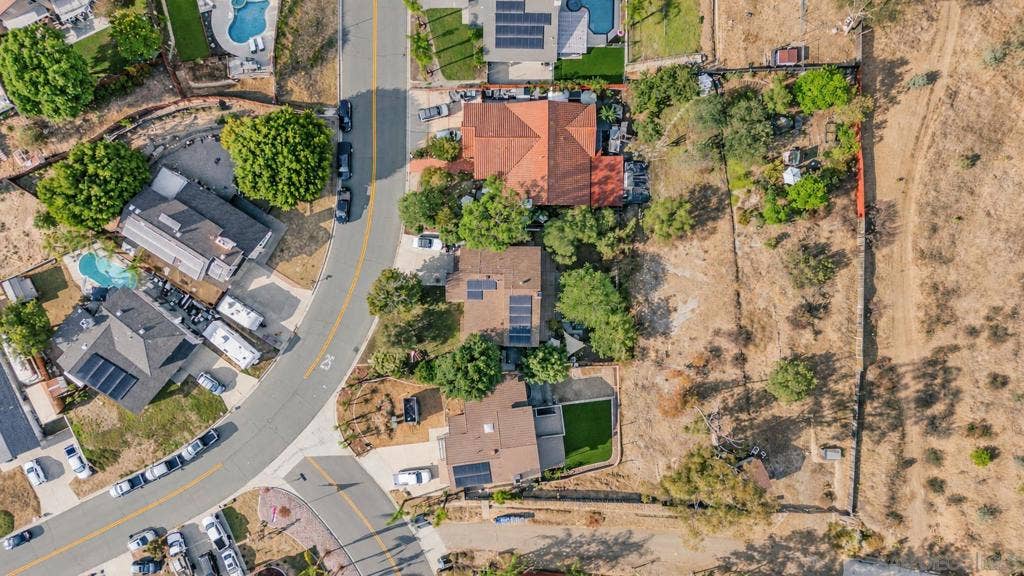 9212 Palomino Ridge Dr, Lakeside, CA 92040
