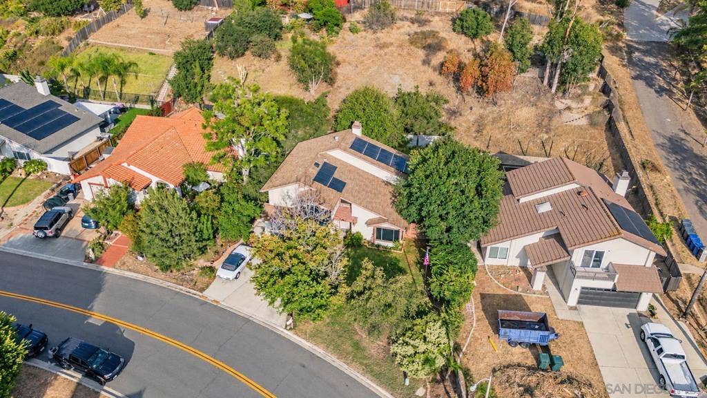 9212 Palomino Ridge Dr, Lakeside, CA 92040