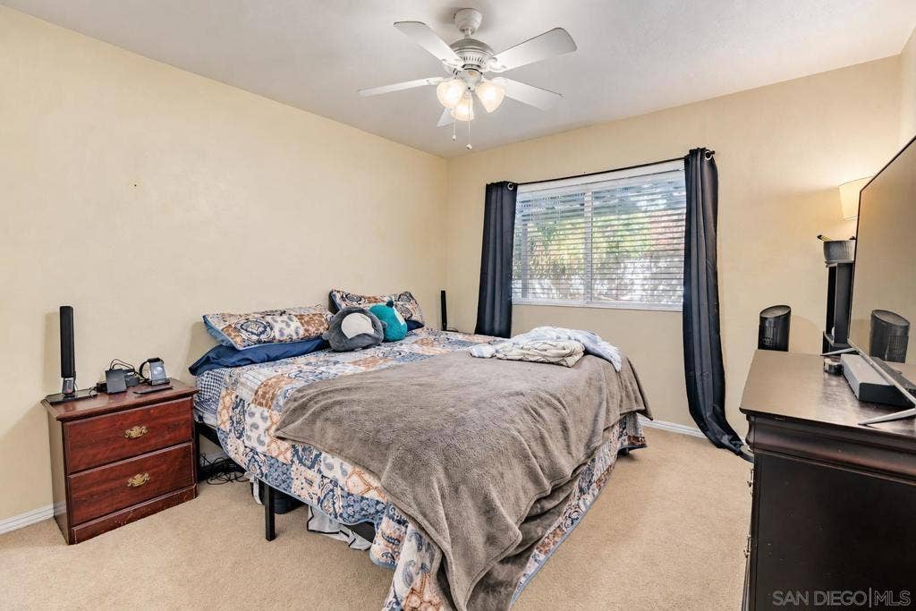 9212 Palomino Ridge Dr, Lakeside, CA 92040