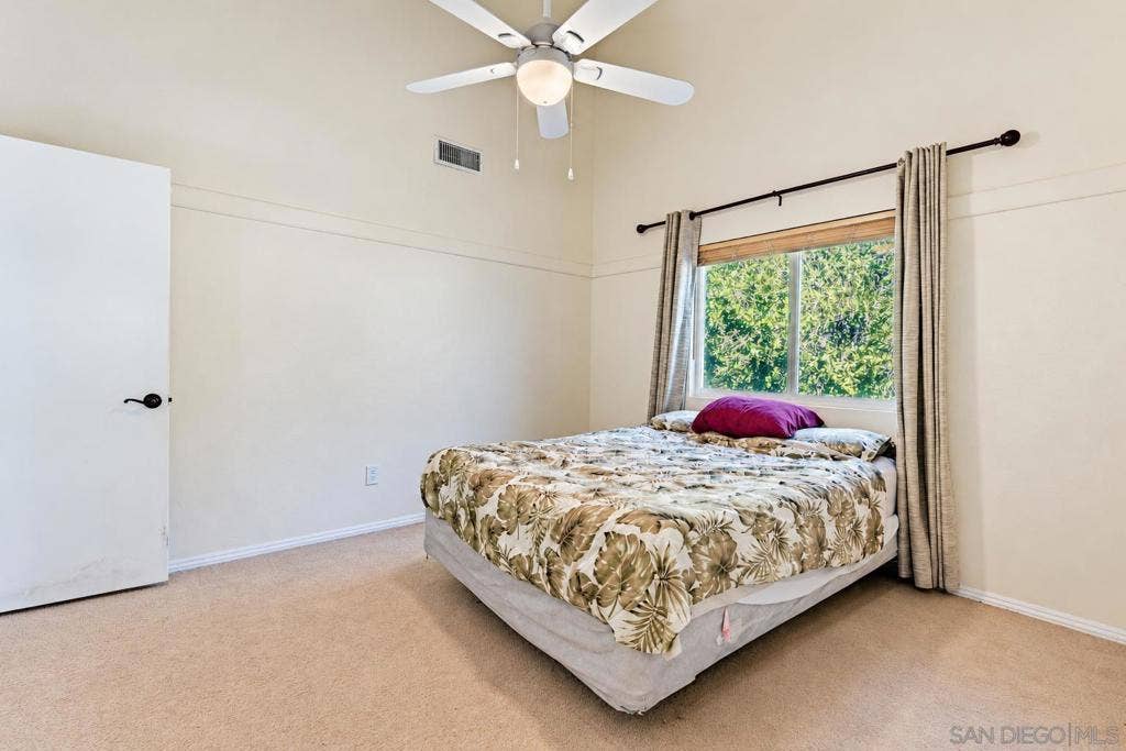9212 Palomino Ridge Dr, Lakeside, CA 92040