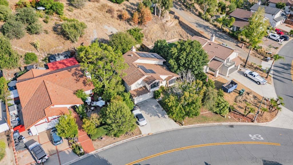 9212 Palomino Ridge Dr, Lakeside, CA 92040