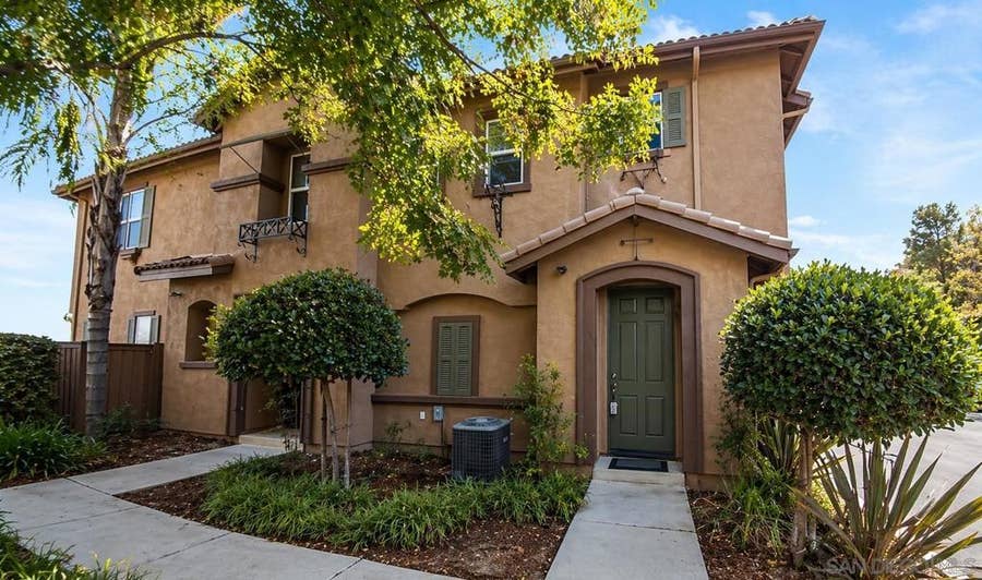 Property photo for 425 S Meadowbrook Dr, #124, San Diego, CA