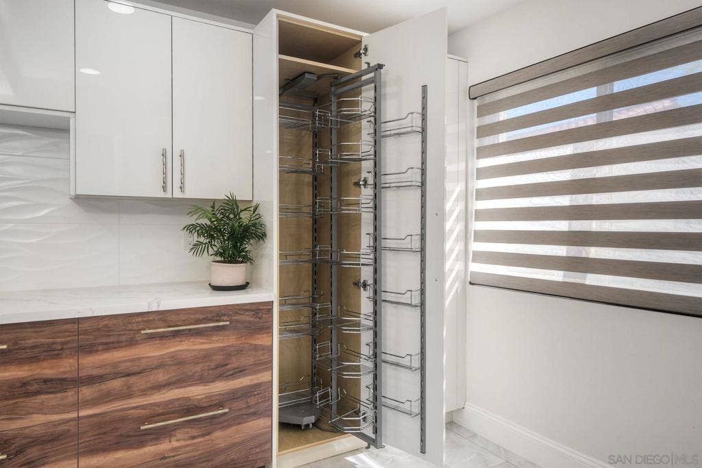 12056 Caminito Campana, San Diego, CA 92128