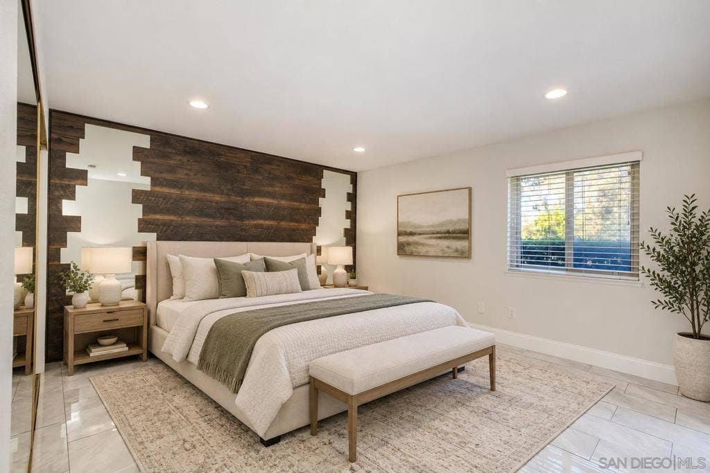 https://zimg.paragon.ice.com/ParagonImages/Property/PA/SDMLS/-536794/30/120/90/7bcf14820e3e9539359e3e9ba64e5c96/3/c0e344fc2c55741c719b900c06bd64fb/-536794-34f87367-b96a-4b7b-b382-92aa80d974bc.JPG