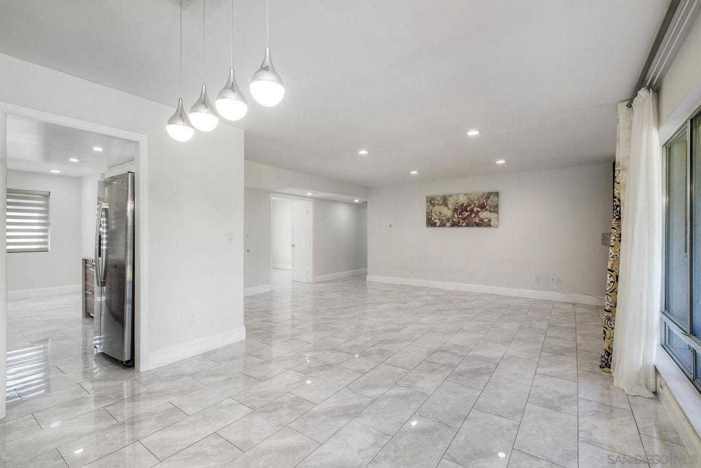 12056 Caminito Campana, San Diego, CA 92128