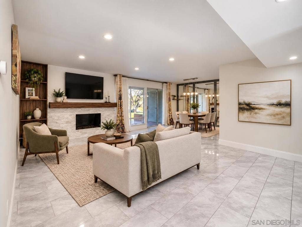 12056 Caminito Campana, San Diego, CA 92128