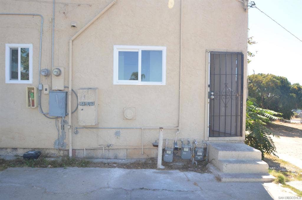 625 Palm, #5, San Diego, CA 91950