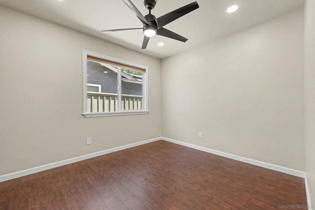 10964 Deering St, San Diego, CA 92126 10964 Deering St, San Diego, CA 92126