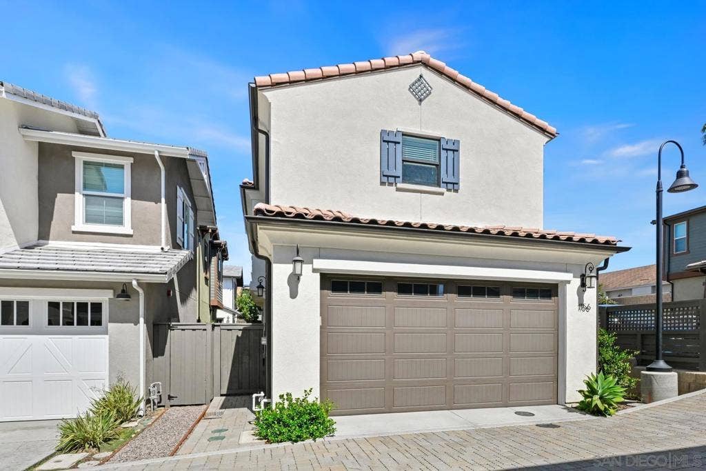 1156 E Cove Pl., Encinitas, CA 92024 1156 E Cove Pl., Encinitas, CA 92024