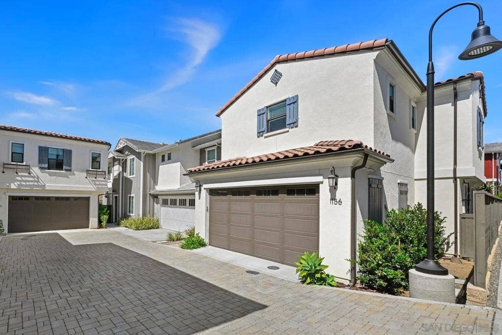 1156 E Cove Pl., Encinitas, CA 92024 1156 E Cove Pl., Encinitas, CA 92024