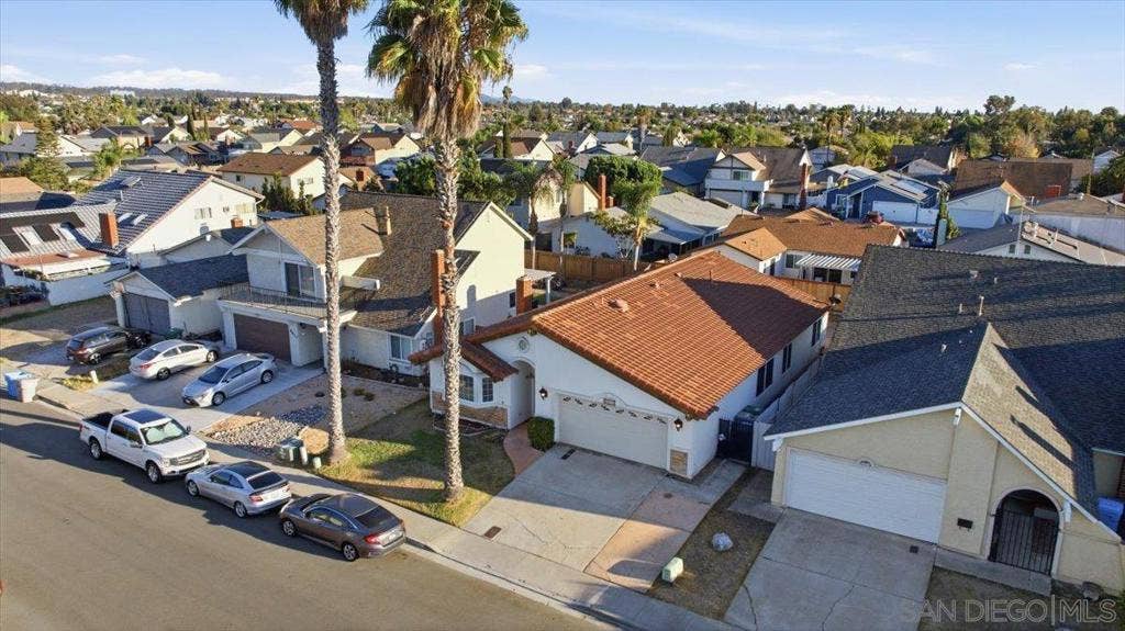 8611 Ara Pl, San Diego, CA 92126