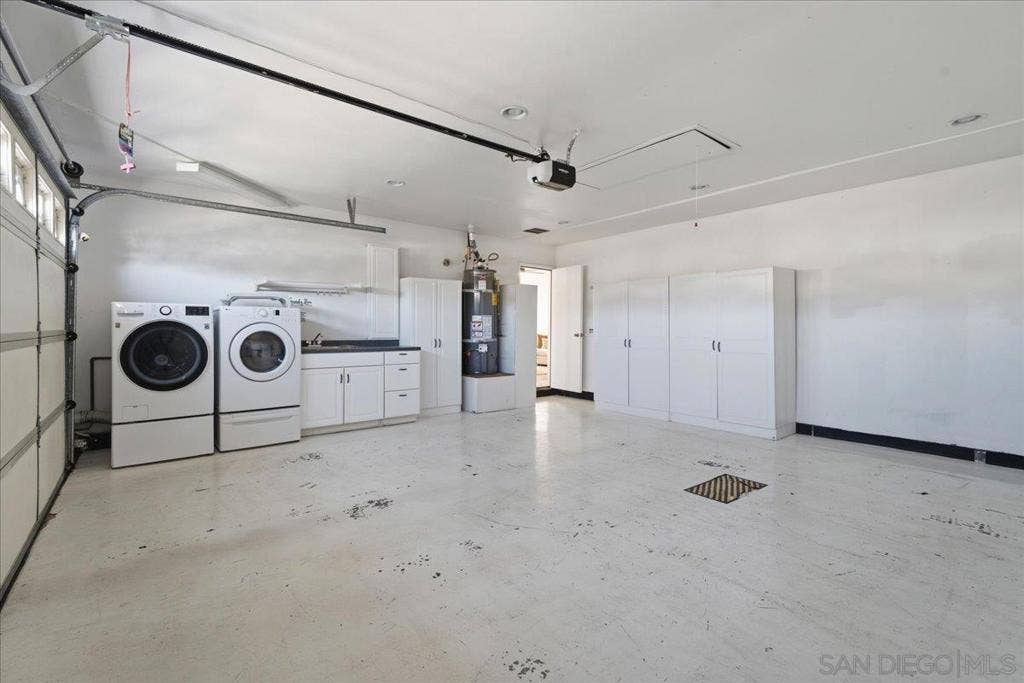8611 Ara Pl, San Diego, CA 92126