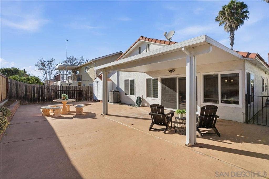 8611 Ara Pl, San Diego, CA 92126