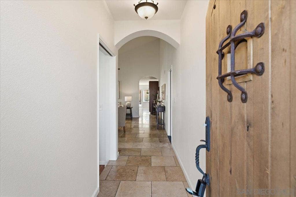 8611 Ara Pl, San Diego, CA 92126