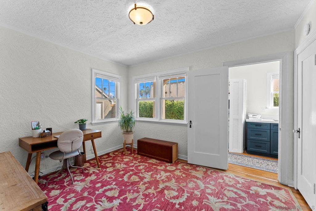 4829 Oregon St, San Diego, CA 92116