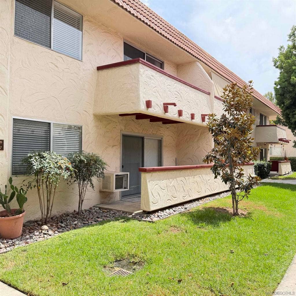 8641 Lake Murray Unit 7, #7, Santa Ana, CA 92119