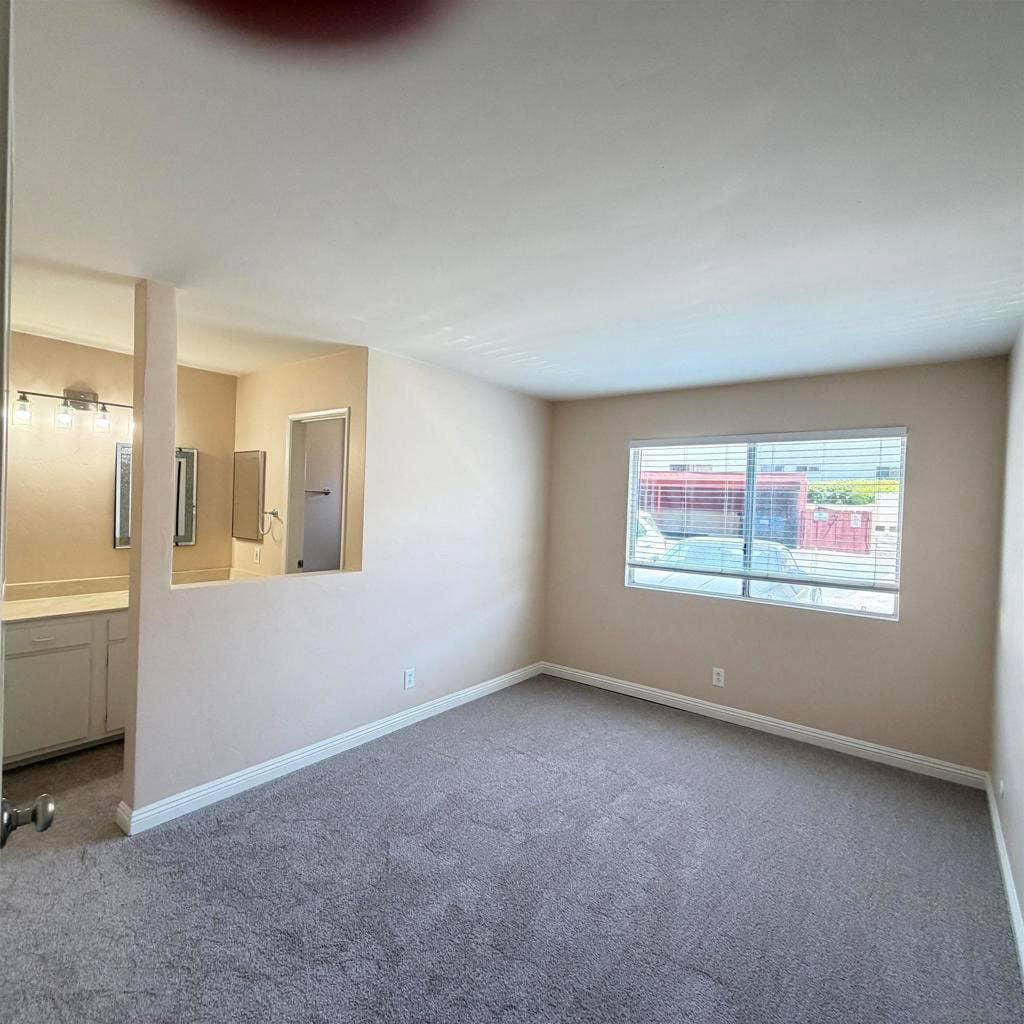 8641 Lake Murray Unit 7, #7, Santa Ana, CA 92119