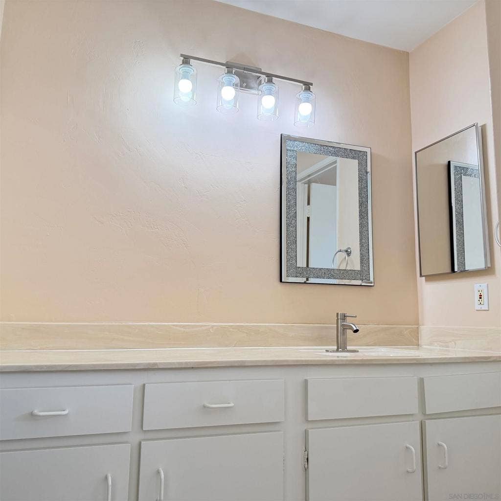 8641 Lake Murray Unit 7, #7, Santa Ana, CA 92119
