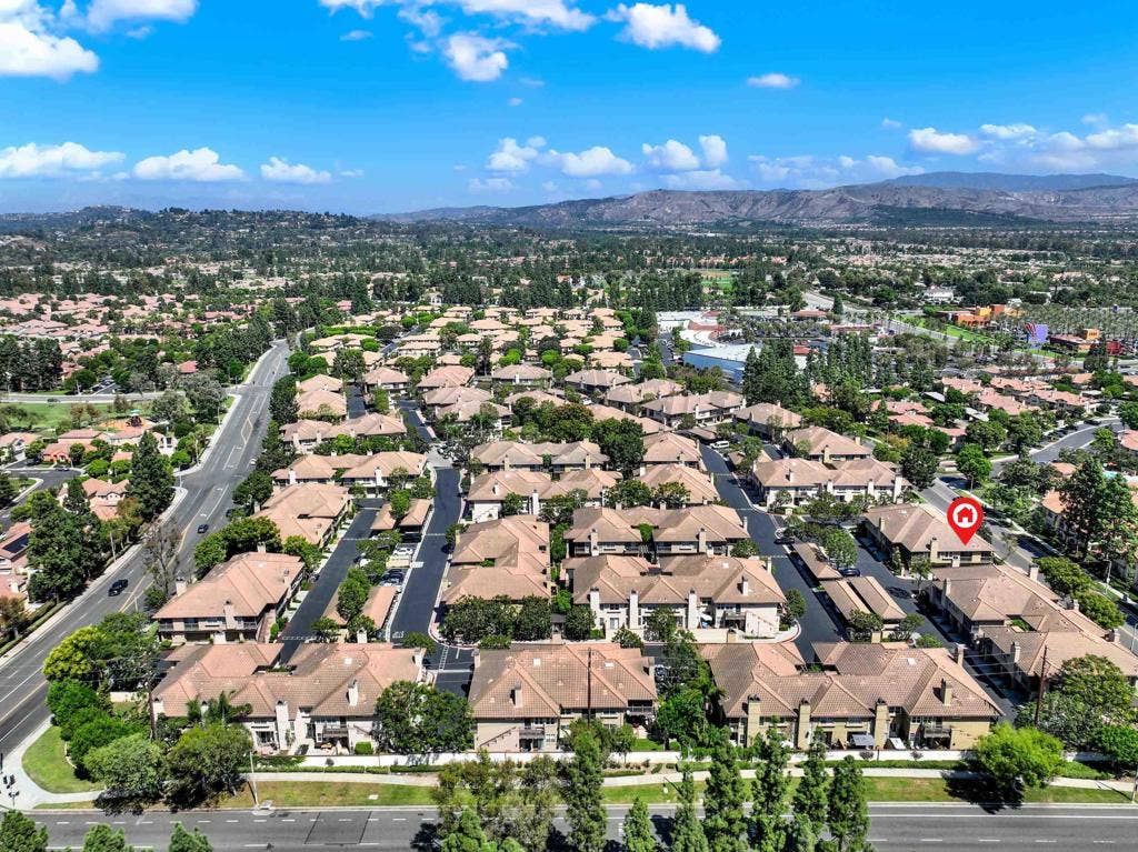 13450 Savanna, Tustin, CA 92782 13450 Savanna, Tustin, CA 92782
