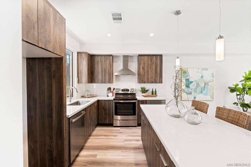 3309 Ruffin Rd, #15, San Diego, CA 92123
