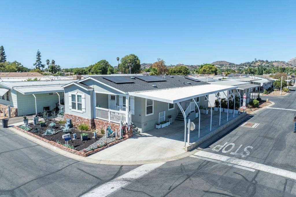 2280 E Valley PKWY, #50, Escondido, CA 92027 2280 E Valley PKWY, #50, Escondido, CA 92027