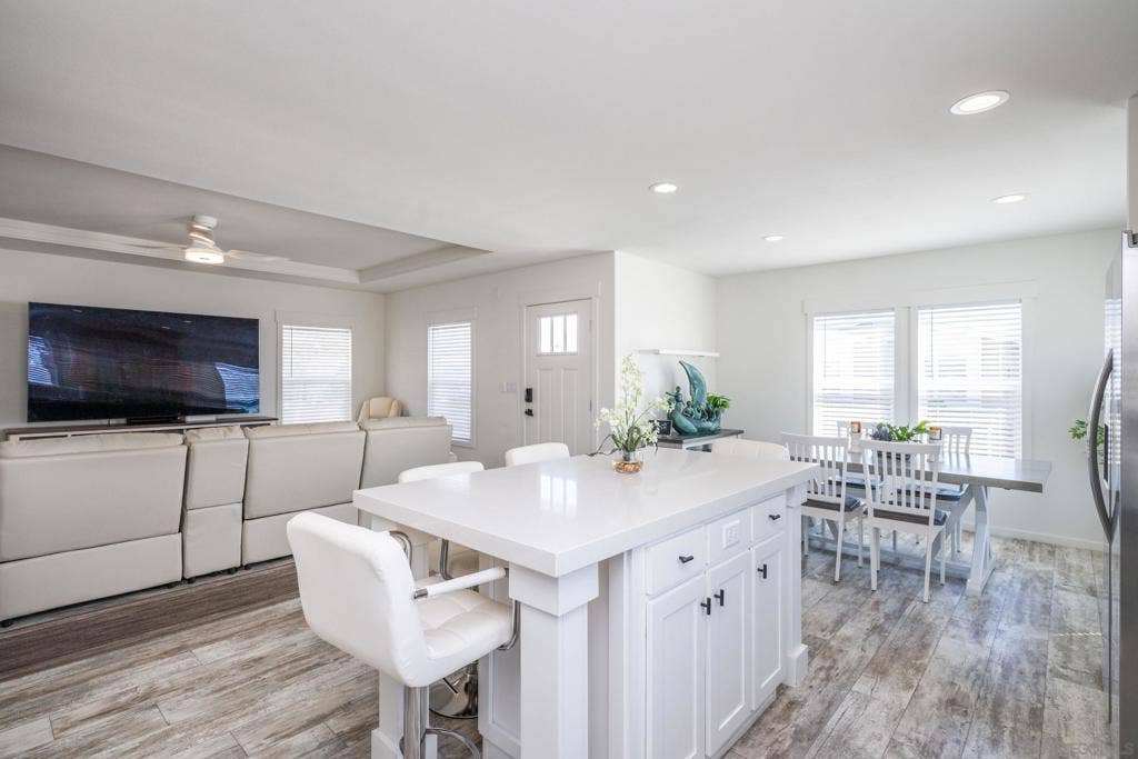 2280 E Valley PKWY, #50, Escondido, CA 92027 2280 E Valley PKWY, #50, Escondido, CA 92027