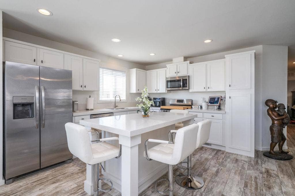 2280 E Valley PKWY, #50, Escondido, CA 92027 2280 E Valley PKWY, #50, Escondido, CA 92027