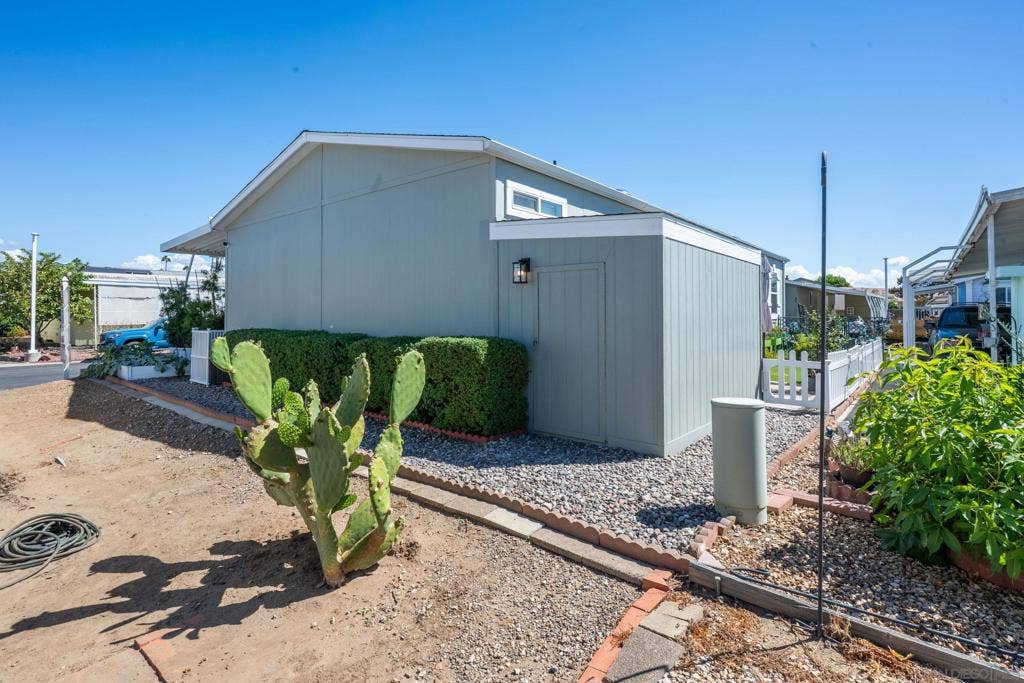 2280 E Valley PKWY, #50, Escondido, CA 92027 2280 E Valley PKWY, #50, Escondido, CA 92027