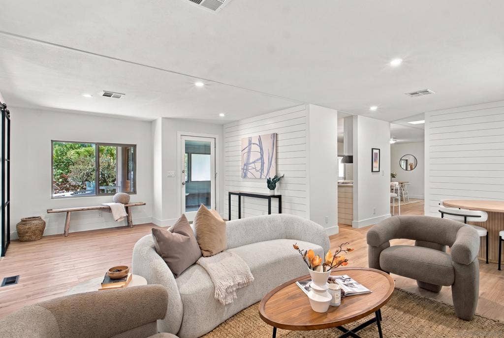 15420 Olde Highway 80, #SPC 189, El Cajon, CA 92021