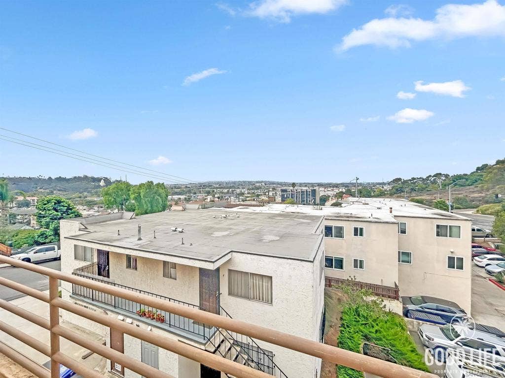 5742 Mildred, San Diego, CA 92110