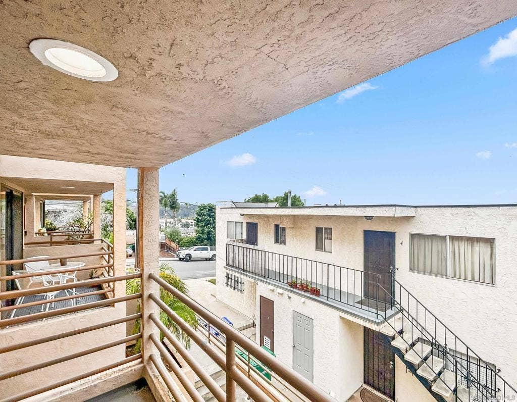 5742 Mildred, San Diego, CA 92110