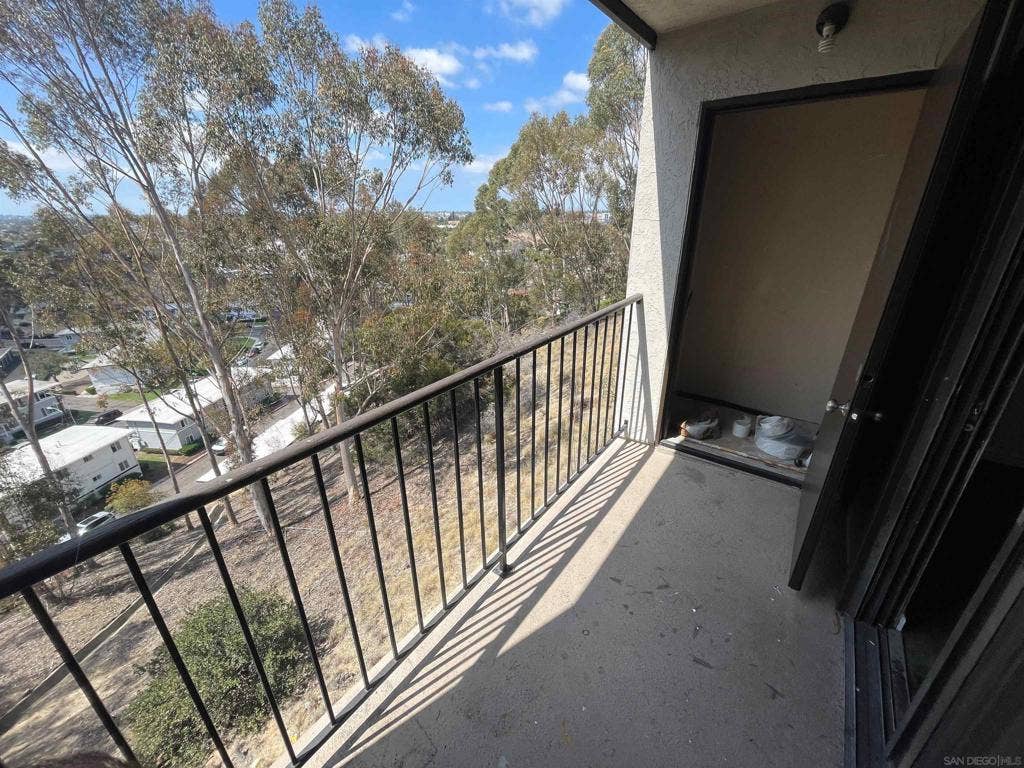 3980 Faircross, #29, San Diego, CA 92115