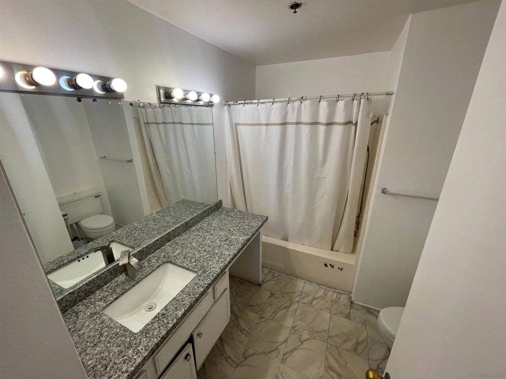 3980 Faircross, #29, San Diego, CA 92115