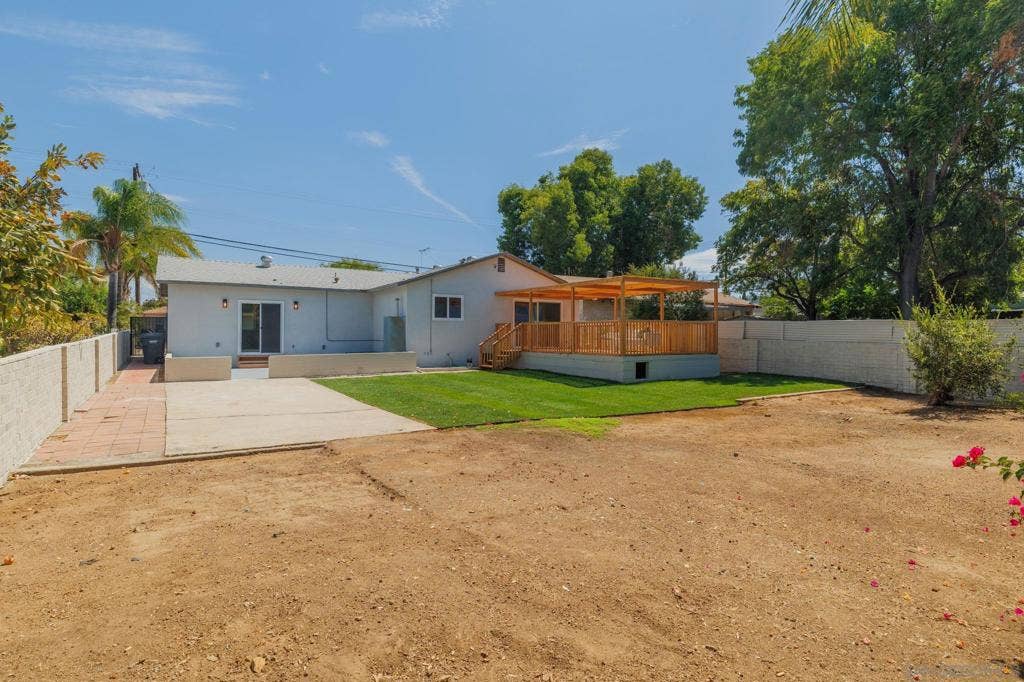 668 Van Houten Ave, El Cajon, CA 92020