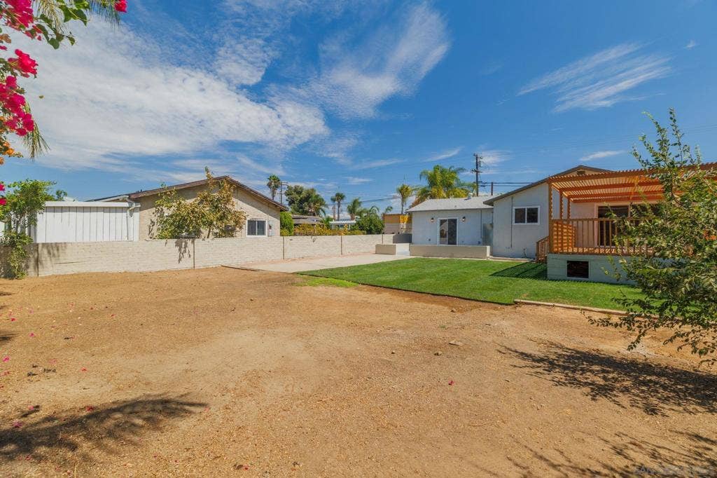 668 Van Houten Ave, El Cajon, CA 92020