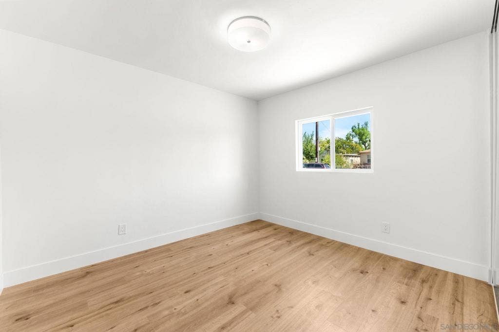 668 Van Houten Ave, El Cajon, CA 92020
