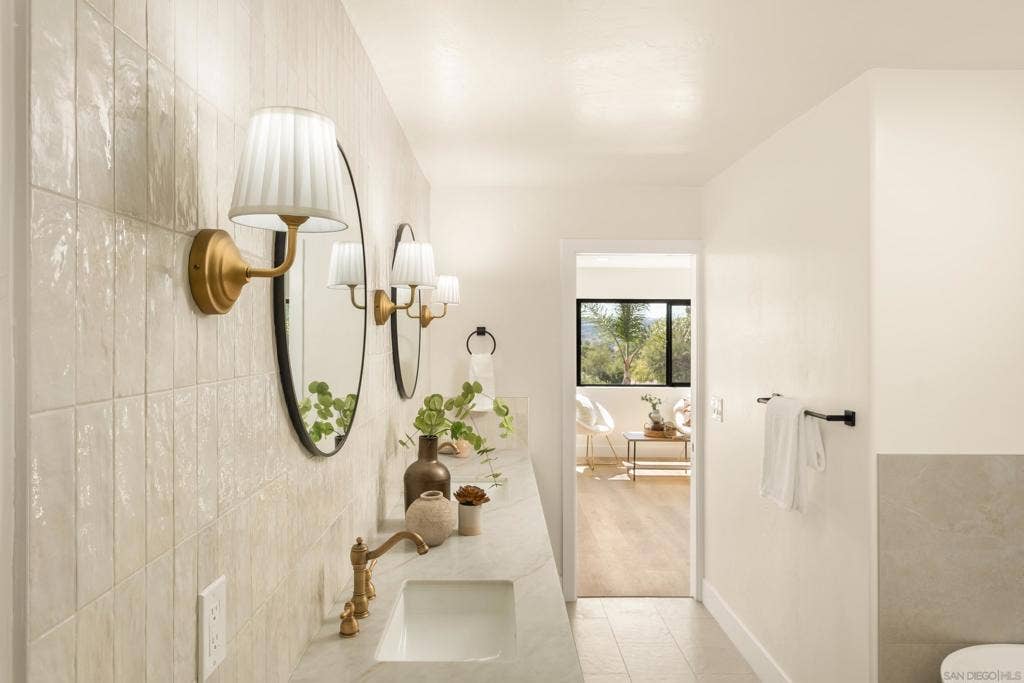 12421 Greens East Rd, San Diego, CA 92128