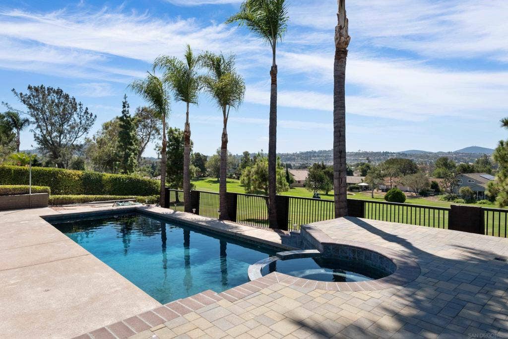 12421 Greens East Rd, San Diego, CA 92128