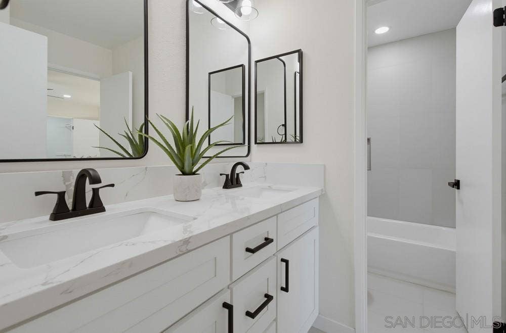 7200 Melody Lane, #2, La Mesa, CA 91942