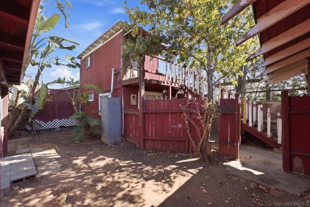 1427 Fern St, San Diego, CA 92102