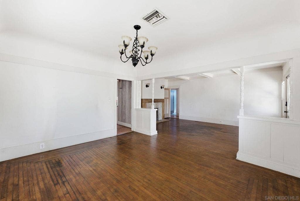 1427 Fern St, San Diego, CA 92102