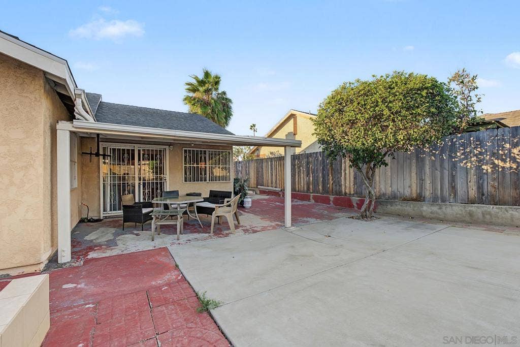 969 Shady Elm Pl., San Diego, CA 92154 969 Shady Elm Pl., San Diego, CA 92154