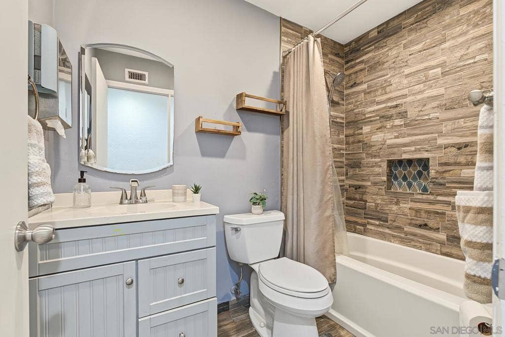 969 Shady Elm Pl., San Diego, CA 92154 969 Shady Elm Pl., San Diego, CA 92154