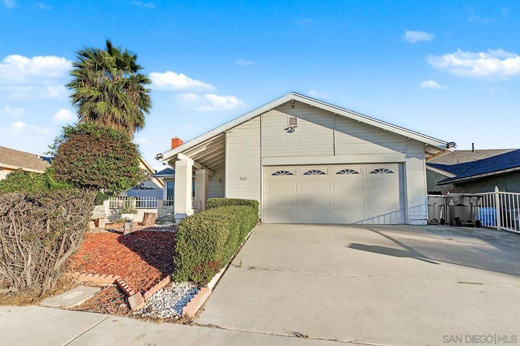 969 Shady Elm Pl., San Diego, CA 92154 969 Shady Elm Pl., San Diego, CA 92154