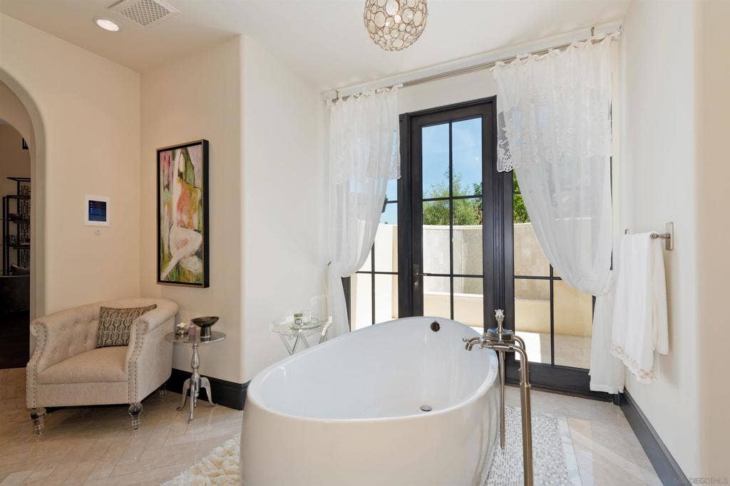 7967 Camino Sin Puente, Rancho Santa Fe, CA 92067 7967 Camino Sin Puente, Rancho Santa Fe, CA 92067
