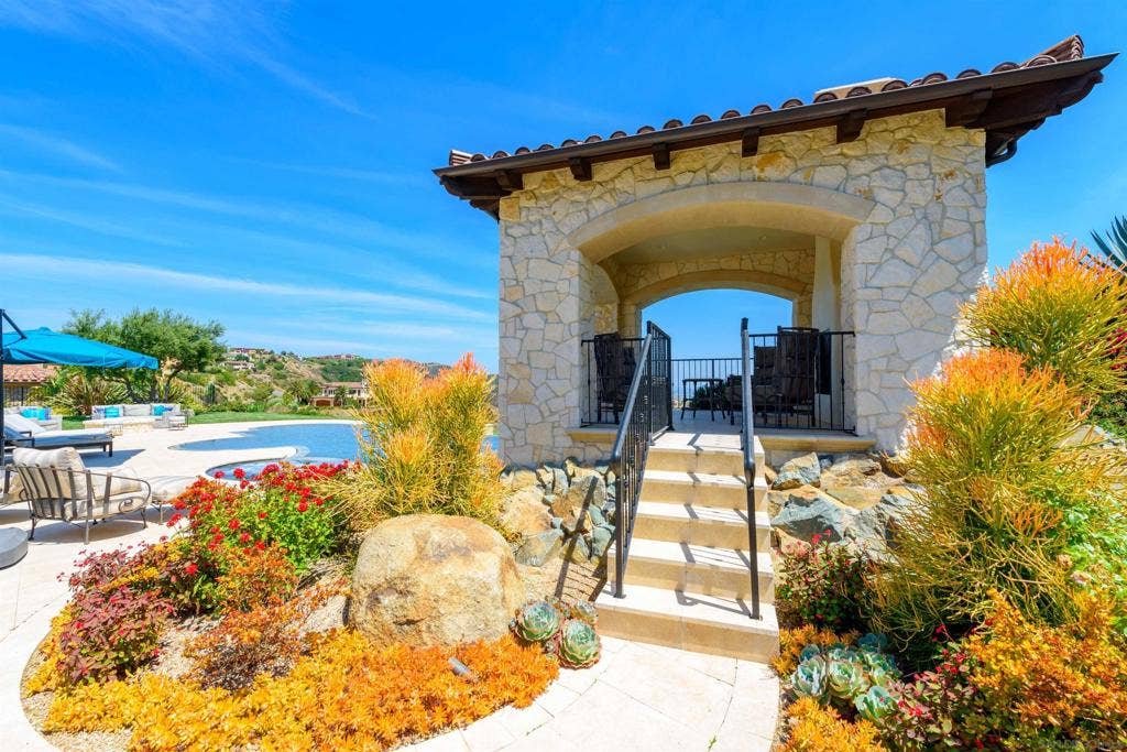 7967 Camino Sin Puente, Rancho Santa Fe, CA 92067 7967 Camino Sin Puente, Rancho Santa Fe, CA 92067